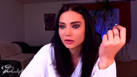 Snapshot of s3r3ndipity chatting on 18, 12, 2024 Y      online show from 18, 12, 2024