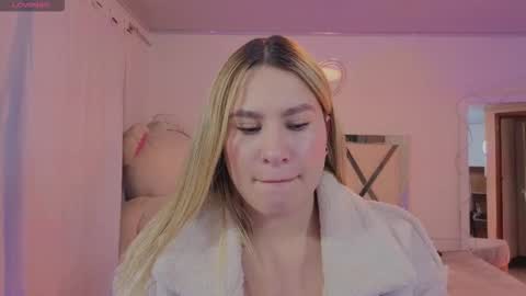 saaya_tay online show from 11, 2, 2026