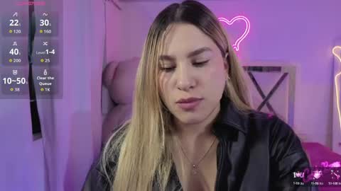 saaya_tay online show from 18, 4, 2026