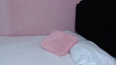 Snapshot of sabbrand_ chatting on 27, 9, 2025 online show from 27, 9, 2025