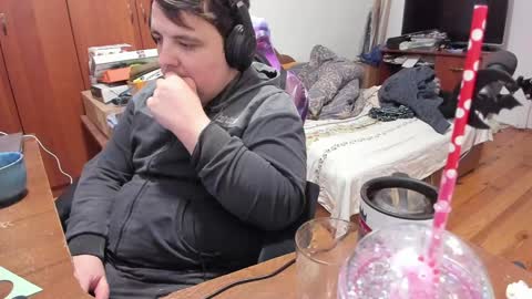 1141323  my Lord Mister Max   moms treasure online show from 15, 1, 2025