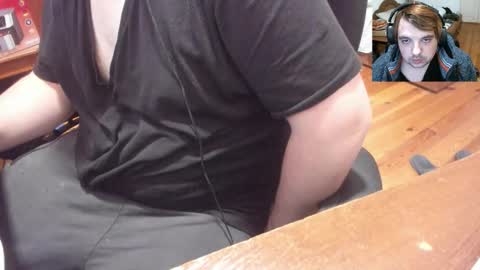 1141323  my Lord Mister Max   moms treasure online show from 22, 10, 2025