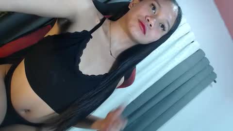 Snapshot of sabrina58 chatting on 8, 9, 2025 sabrina58 online show from 8, 9, 2025