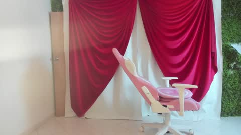 sabrina_geek online show from 6, 3, 2026