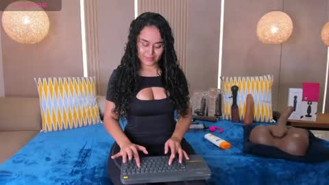 Sabrina Shark online show from 21, 4, 2026