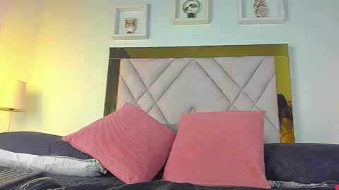 Snapshot of sabrina_xoxos chatting on 5, 5, 2026 Valery 3 online show from 5, 5, 2026