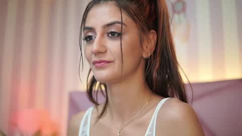  Sabrina  online show from 1, 2, 2025