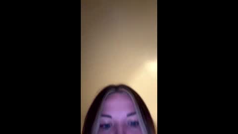 Snapshot of sabrinasexy6969 chatting on 6, 6, 2026 sabrinasexy6969 online show from 6, 6, 2026
