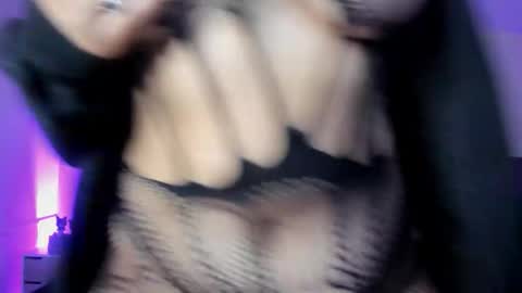 Sabrina  online show from 7, 11, 2025