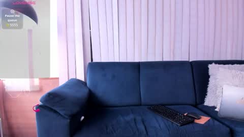 Snapshot of sabrinavelvet_ chatting on 20, 10, 2025 sabrinavelvet_ online show from 20, 10, 2025