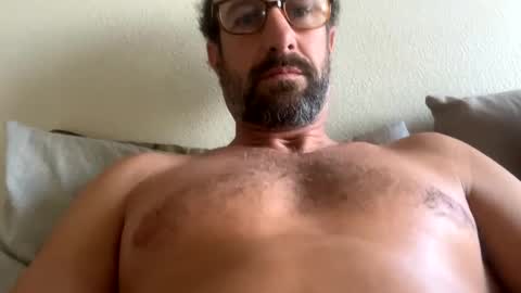 Snapshot of sackskincreamer chatting on 1, 2, 2025 R online show from 1, 2, 2025