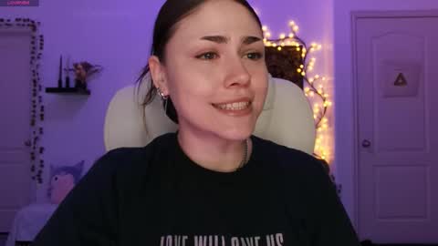 Sadie Renee  online show from 28, 3, 2026