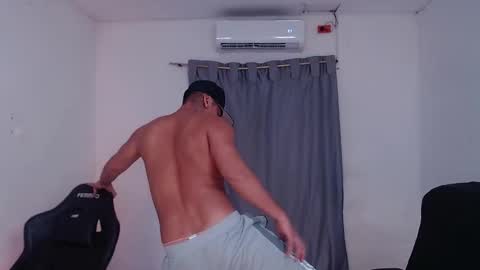 saenz_hotx online show from 12, 2, 2025