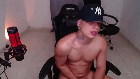 saenz_hotx online show from 9, 3, 2025