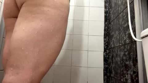 Snapshot of safadeenho0811 chatting on 3, 12, 2025 safadeenho0811 online show from 3, 12, 2025