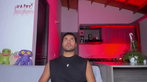 Snapshot of sag_1998 chatting on 9, 11, 2025 Sag online show from 9, 11, 2025