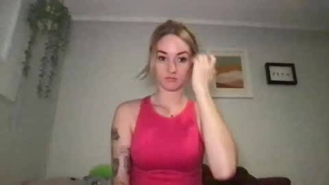 Jessica Sage online show from 3, 1, 2025