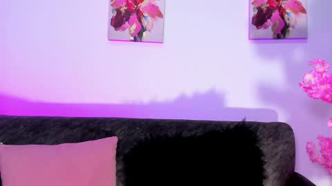 Snapshot of sagirabelle chatting on 21, 4, 2026 Sagira Belle online show from 21, 4, 2026