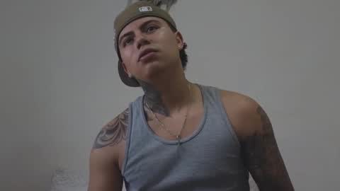 Sahara y Thiago online show from 18, 11, 2025