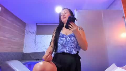 Snapshot of saharareid chatting on 14, 9, 2025 sahara reid online show from 14, 9, 2025