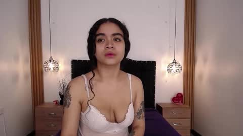 Snapshot of sahory_art chatting on 3, 12, 2025 sara online show from 3, 12, 2025