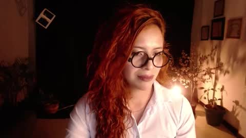 Snapshot of sahra_tayl0r_ chatting on 13, 2, 2025 SARA online show from 13, 2, 2025