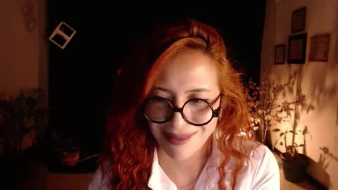 Snapshot of sahra_tayl0r_ chatting on 13, 2, 2025 SARA online show from 13, 2, 2025