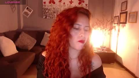 Snapshot of sahra_tayl0r_ chatting on 28, 2, 2025 SARA online show from 28, 2, 2025