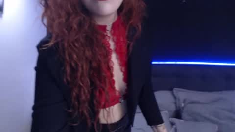 Snapshot of sahra_tayl0r_ chatting on 6, 3, 2025 SARA online show from 6, 3, 2025