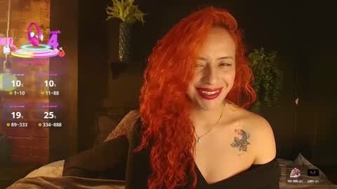 Snapshot of sahra_tayl0r_ chatting on 10, 10, 2025 SARA online show from 10, 10, 2025