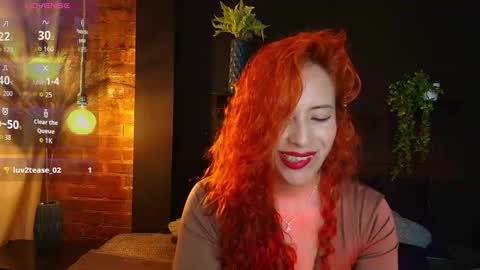 Snapshot of sahra_tayl0r_ chatting on 14, 10, 2025 SARA online show from 14, 10, 2025