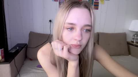 Sofia online show from 4, 3, 2025