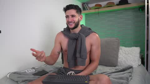 saimon  online show from 22, 12, 2024