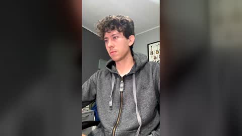 Snapshot of saint_nott chatting on 29, 4, 2026 saint_nott online show from 29, 4, 2026