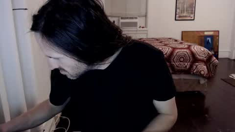 SaintReeves online show from 2, 12, 2024