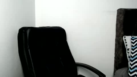 Sarah online show from 12, 6, 2026
