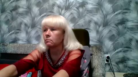 Snapshot of sakura_blonde chatting on 2, 11, 2025 sakura_blonde online show from 2, 11, 2025
