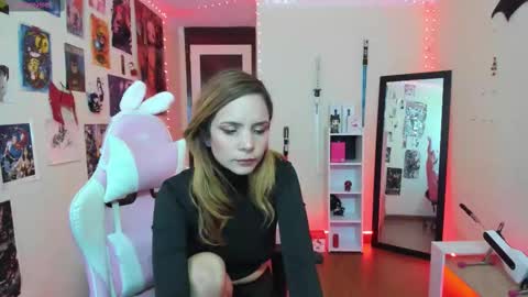 Snapshot of sakura_of chatting on 27, 9, 2025 sakura_of online show from 27, 9, 2025