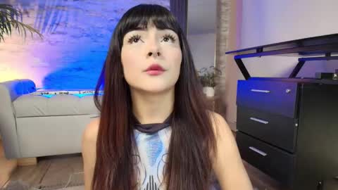 Sakura Moss online show from 21, 12, 2025