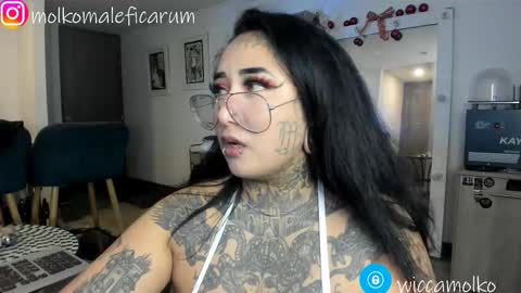 Salem Winchester online show from 6, 1, 2026