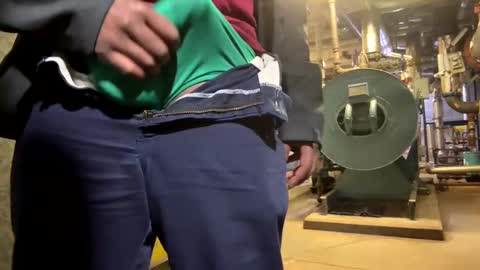 Cum Hanks online show from 8, 3, 2025