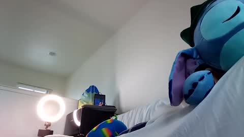 salis1981 online show from 2, 2, 2025