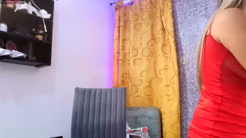 Snapshot of sally_ricci chatting on 1, 7, 2026 sally_ricci online show from 1, 7, 2026