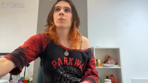 Snapshot of sally_vae chatting on 30, 3, 2026 Sally Vae online show from 30, 3, 2026