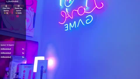 Snapshot of sallybrown_ chatting on 4, 3, 2025 miss Sally online every night from 1am to 8am Colombia time online show from 4, 3, 2025