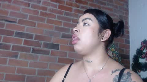 Snapshot of salome__hills chatting on 7, 1, 2025 online show from 7, 1, 2025