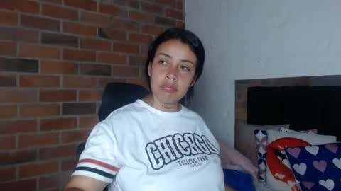   online show from 25, 4, 2026