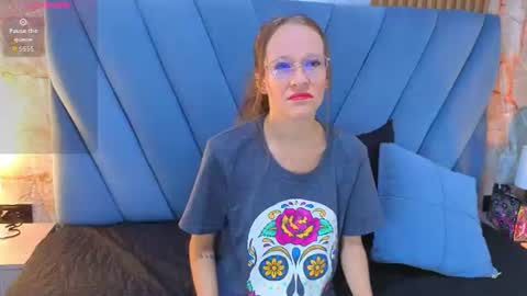 Snapshot of salome_cruxx chatting on 23, 6, 2026 salome_cruxx online show from 23, 6, 2026