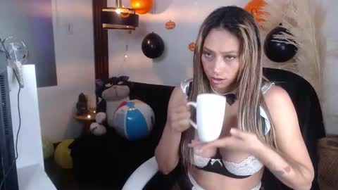 Snapshot of salome_drasin chatting on 30, 10, 2025 salome_drasin online show from 30, 10, 2025