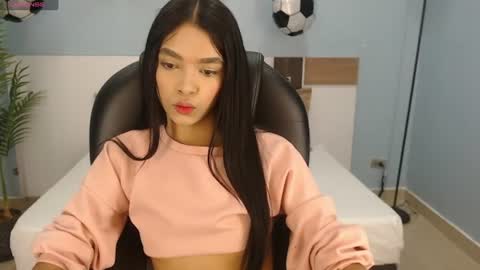 Snapshot of salome_veles chatting on 16, 7, 2026 salome_veles online show from 16, 7, 2026
